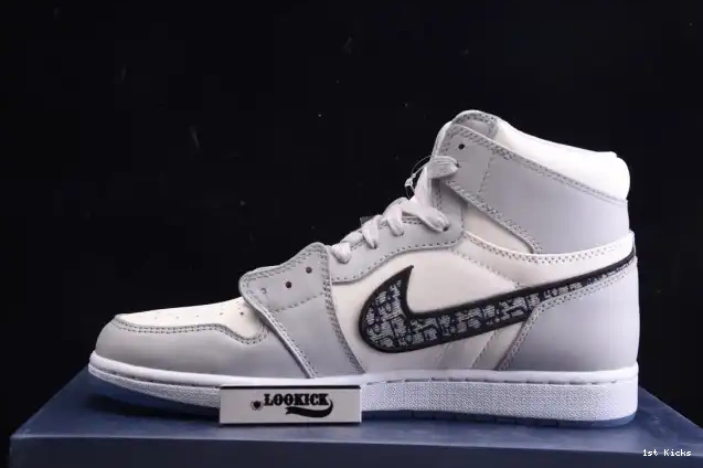 1st Kicks Shoes Jordan DR (DR CN8607-002 Retro shoe box) High x 1 0520